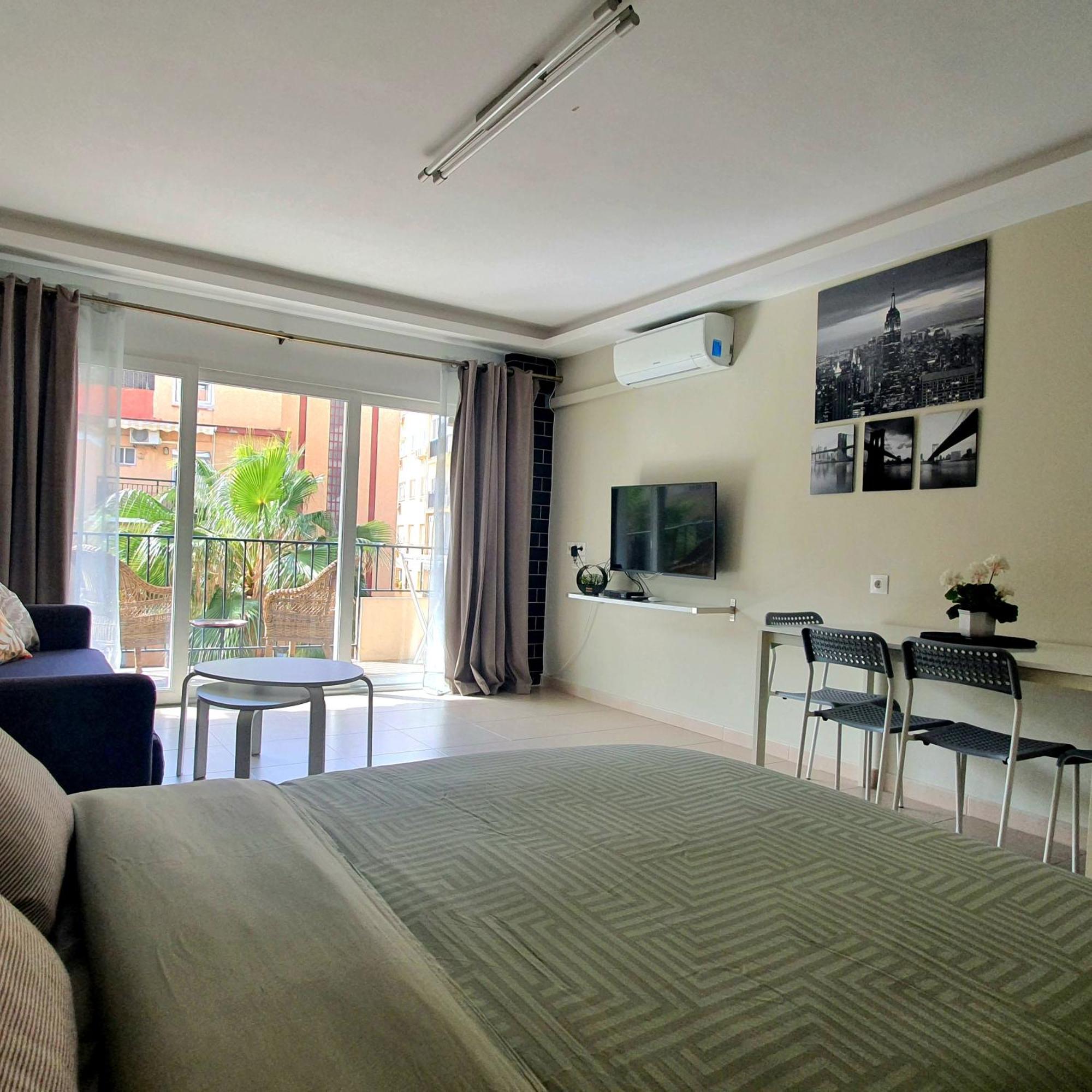 Studio In City Fuengirola Exterior photo